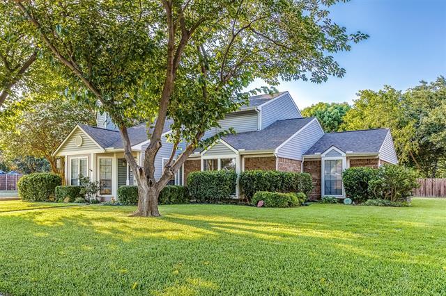 Building Photo - 900 Redcedar Way Dr