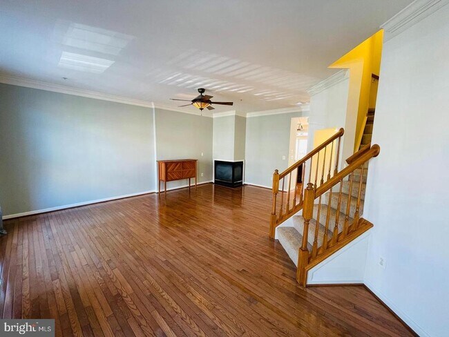 Foto del edificio - 708 Scarburgh Way