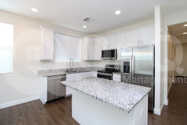 Foto del edificio - 624 E Vail Ln