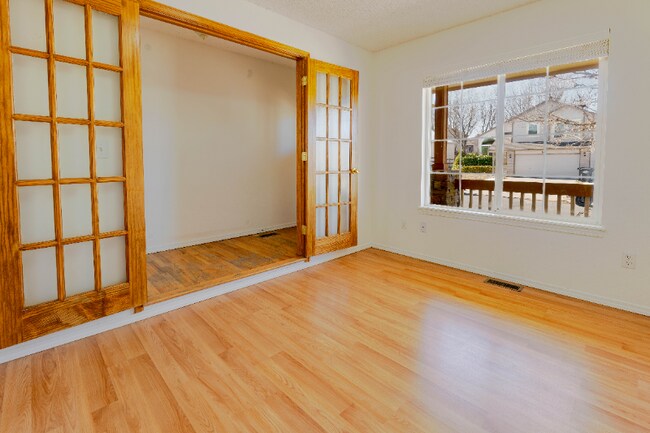 Foto del edificio - 6115 Fescue Dr