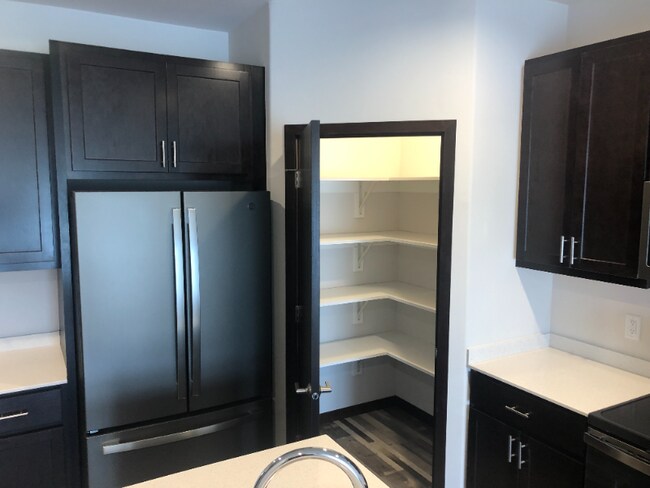 Foto del edificio - 4349 Eagle Ridge Ln