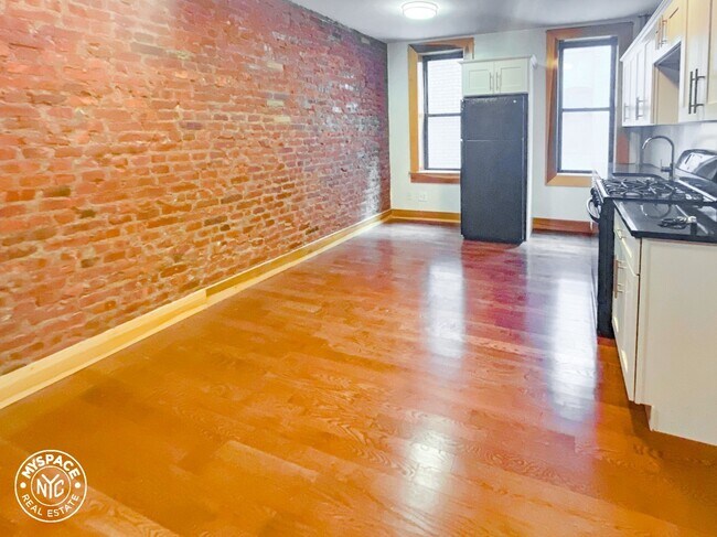 Foto del edificio - 18 E 21st St