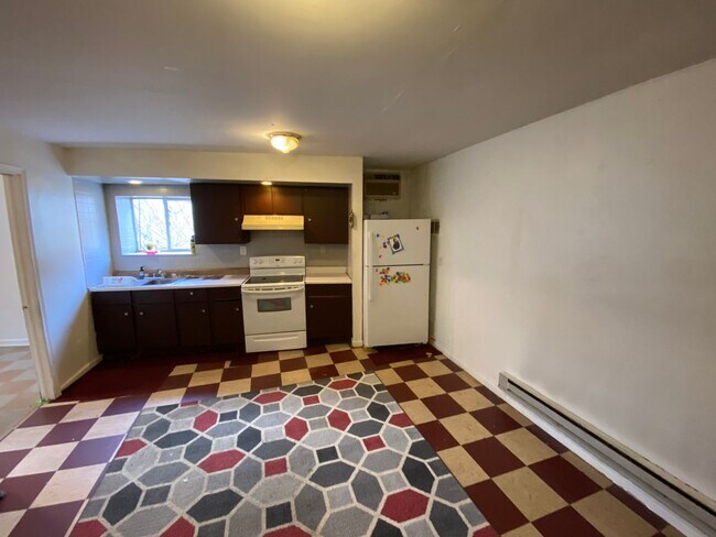Foto del edificio - Two Bedroom Apartment in Glen Rock