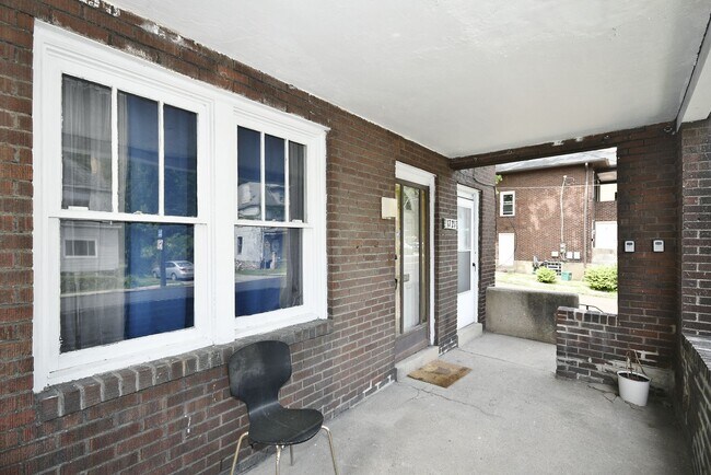 Photo - 1721 Montier St Apartment