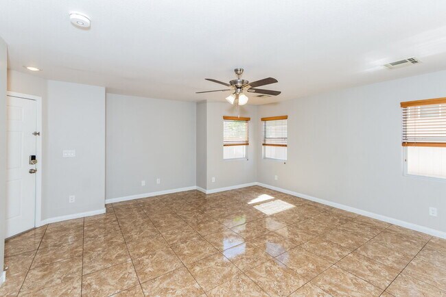 Building Photo - 10431 Sweet Juliet St