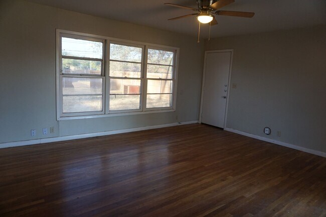 Foto del edificio - 2521 40th St
