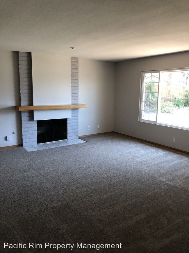 Building Photo - 5 br, 3 bath House - 12851 Cedar Tree Way