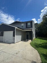 Building Photo - 4048 Parris Bridge Rd