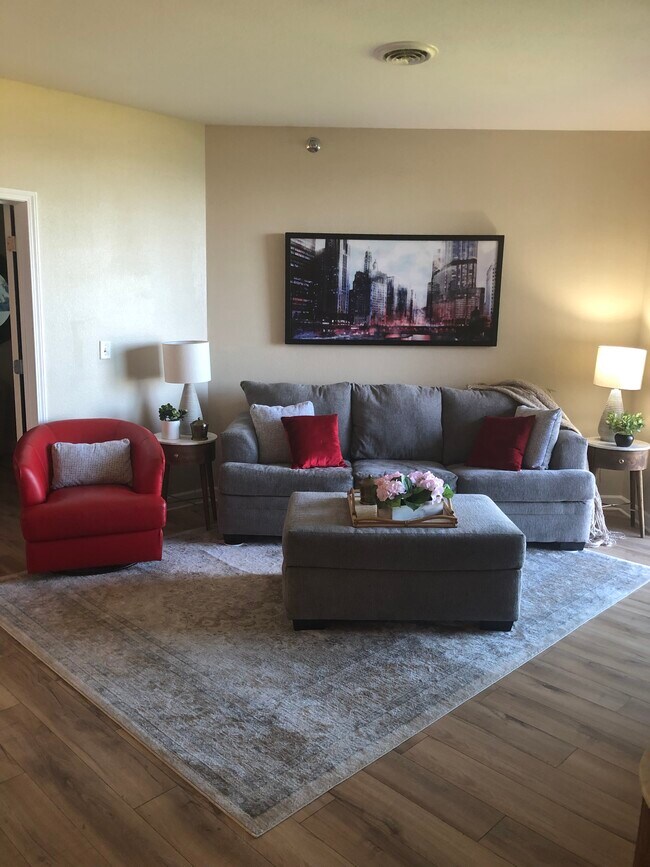 Furnished Family Room - 4100 S Lake Dr