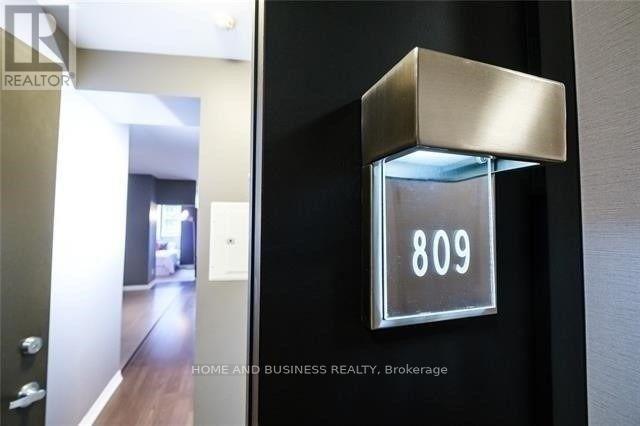 Photo du bâtiment - 223 Webb Dr