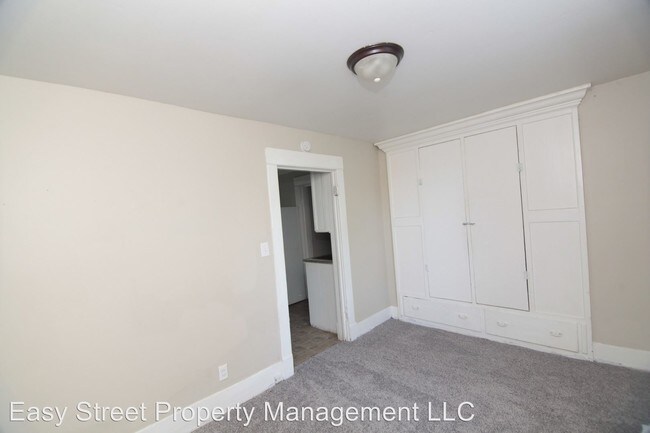 Foto del edificio - 2824 8th Ave