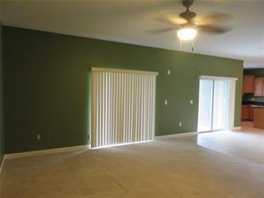 Foto del edificio - 20438 Autumn Fern Ave