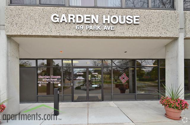 Garden House Of Park Forest Apartments Il Entrance Garden House Of Park Forest