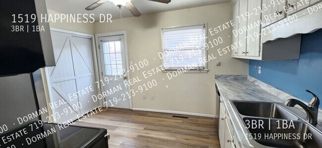 Photo - 1519 Happiness Dr House