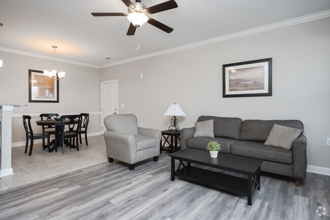Interior Photo - Groves at Waters Edge