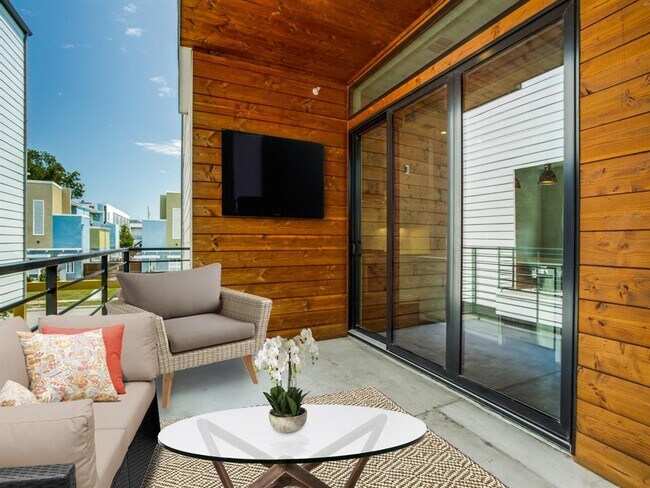 Foto del edificio - 2117 N Garrett Ave