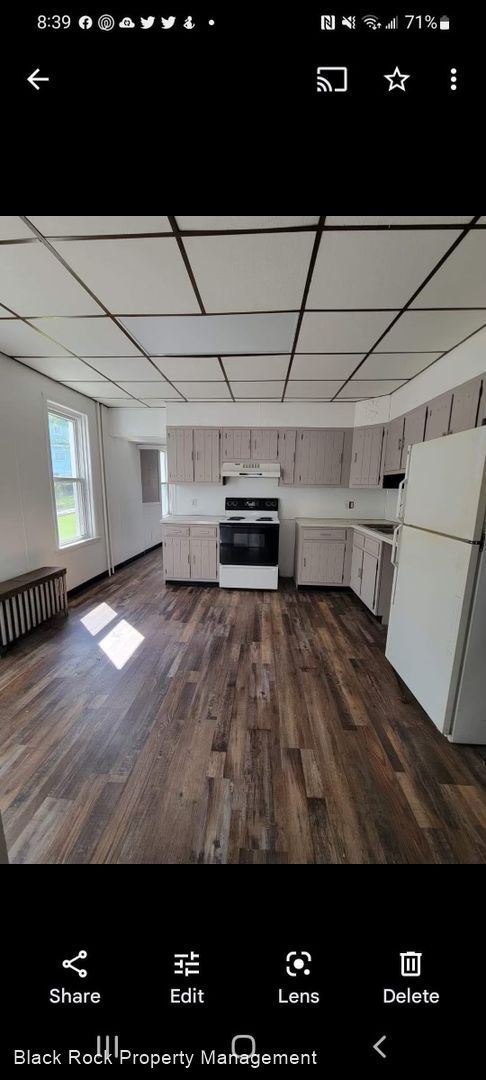 Foto del edificio - 3 br, 1 bath House - 124 E Phillips Street