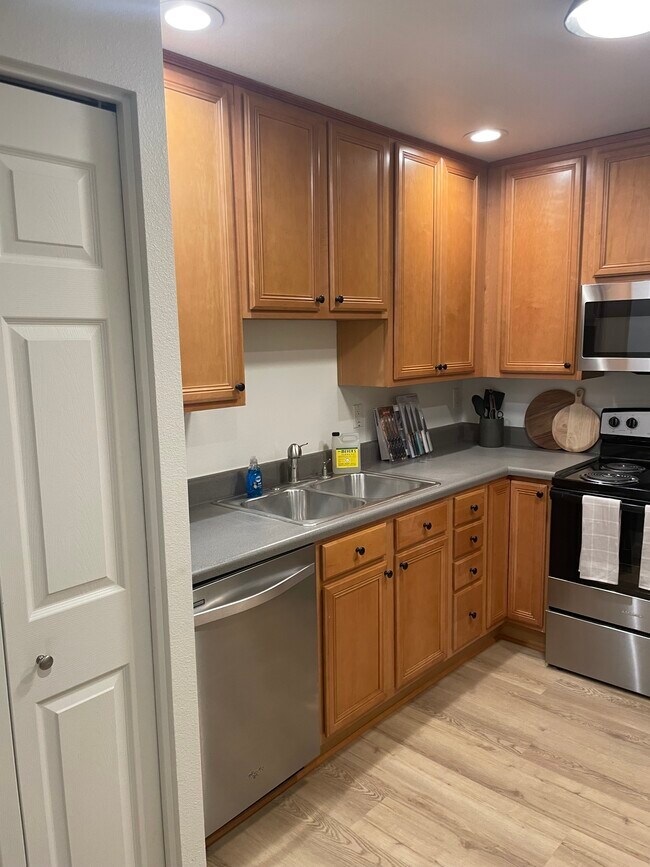 Foto del edificio - 4354 N 82nd St