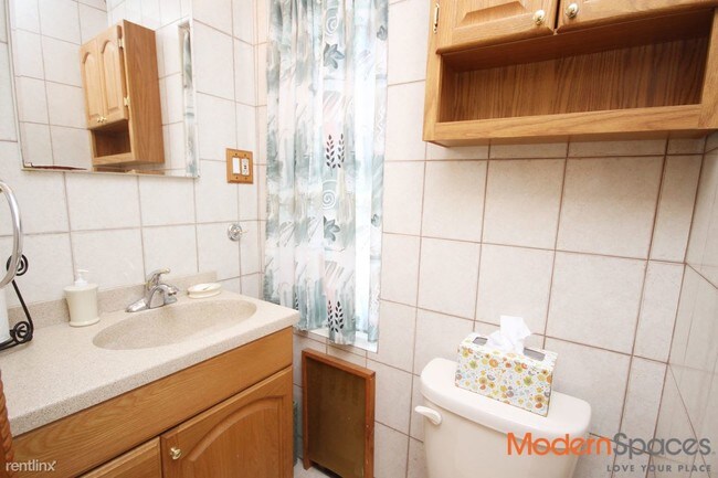 Foto del edificio - 2263 37th St