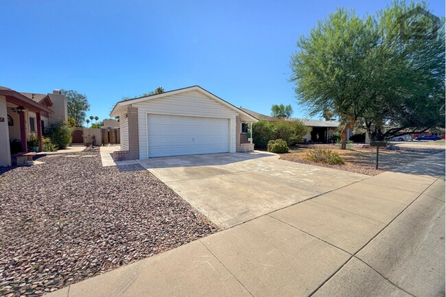 Foto del edificio - 3Bed/2Bath House at 55th Ave/Peoria Ave! Ready for Immediate Move-In! – NO HOA!