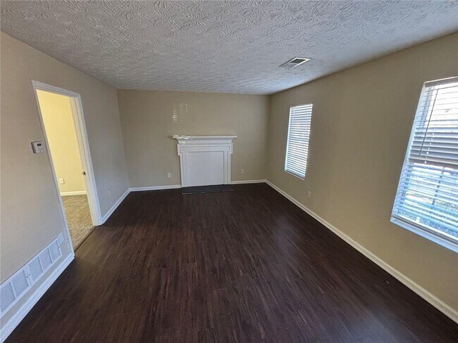 Foto del edificio - 3972 Glenwood Downs Ln