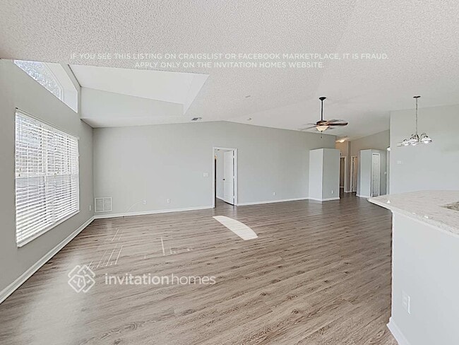 Foto del edificio - 4831 Manchester Dr