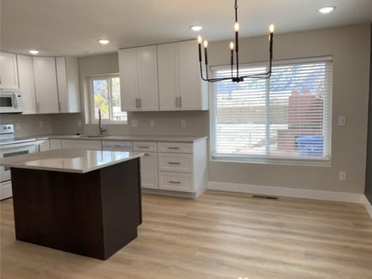 Building Photo - 7547 S Butler Hills Dr