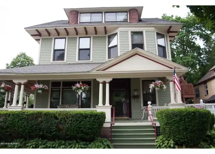 Foto principal - 179 Caroline St