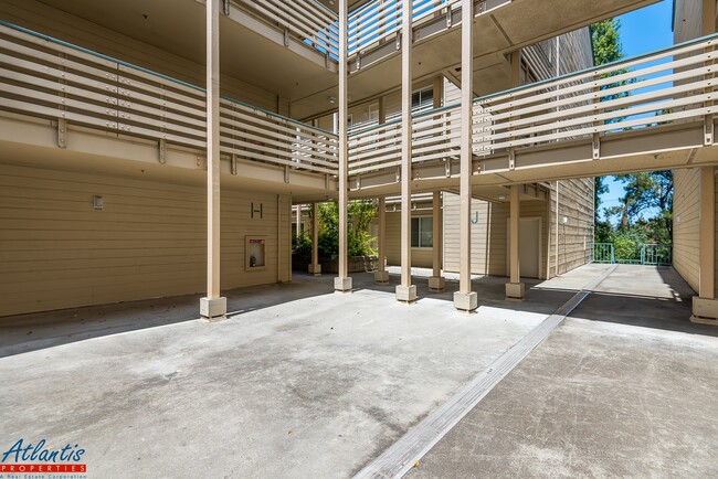 Building Photo - 929 E El Camino Real