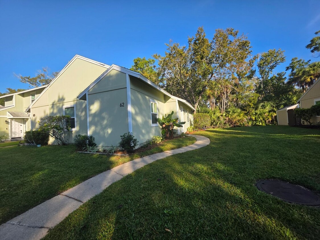 Foto principal - Bedroom 1 Bath In Ormond Beach