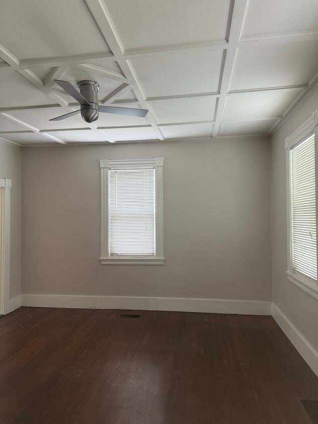 Living room - 177 Laurel St