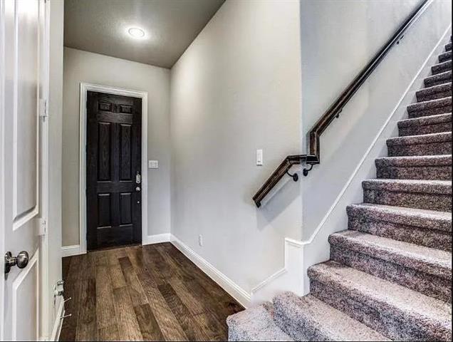 Building Photo - 4548 El Paso Dr