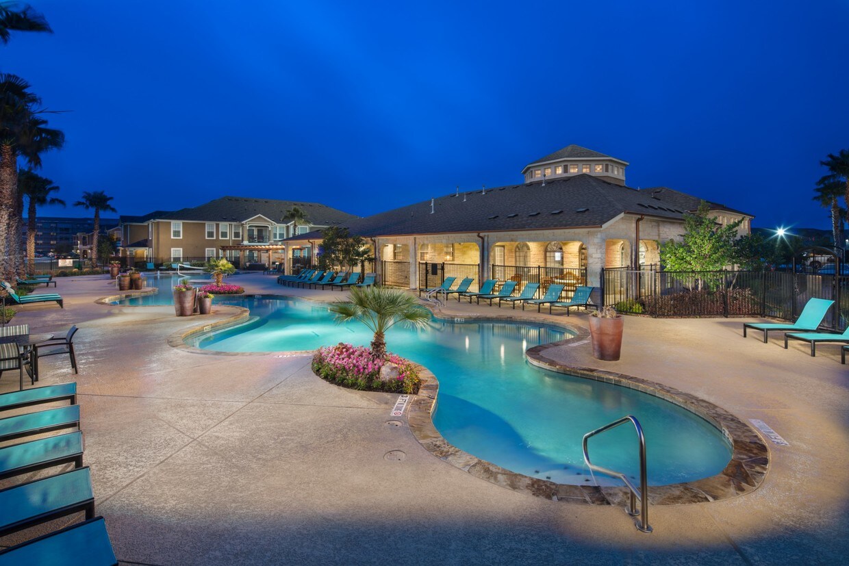 Avenidas en Creekside, New Braunfels, Texas - Avenues at Creekside