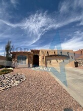 Building Photo - 1229 Osage Ct