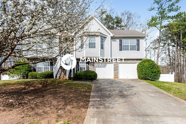 4 Bedroom Pet-Friendly Home in Ellenwood, GA with Main Street Renewal - 4 Bedroom Pet-Friendly Home in Ellenwood, GA with Main Street Renewal