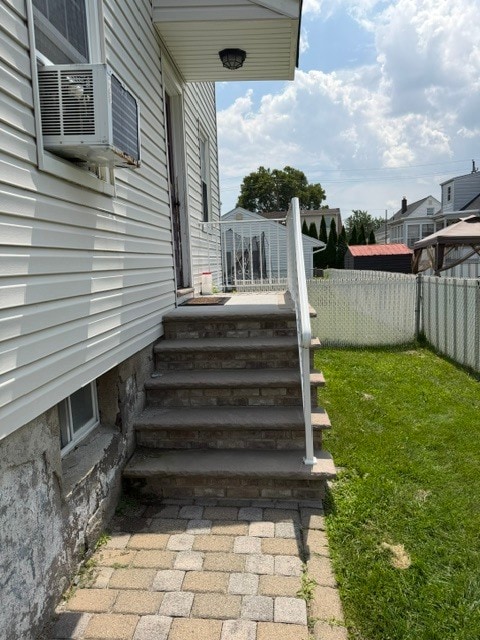 Building Photo - 256 Martha Ave