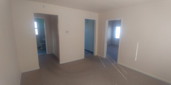 Foto del edificio - 12027 Moran St