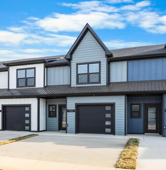 Building Photo - 1504 Jonathan Wade Cir