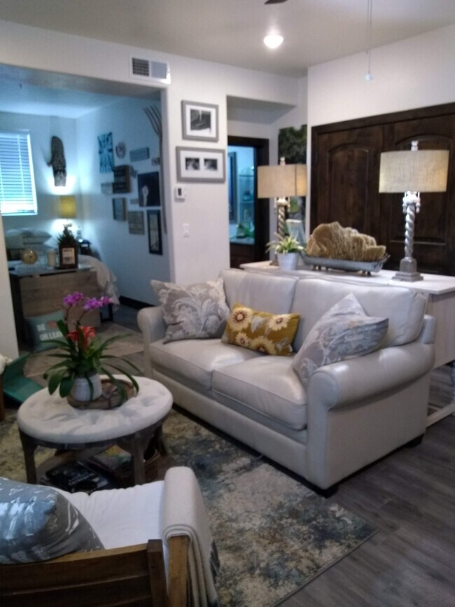 Spacious living rooms - 260 E Mesquite Blvd