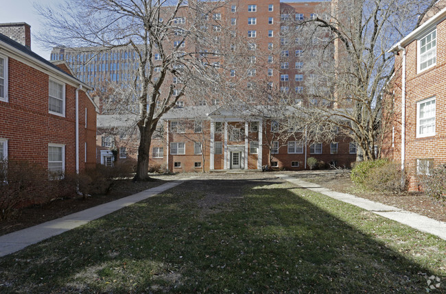 Foto del edificio - Victory Court Apartments