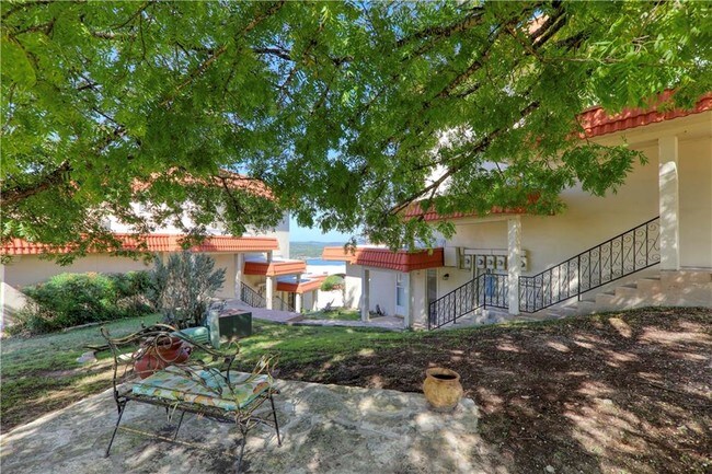 Building Photo - 3216 Poe Cove