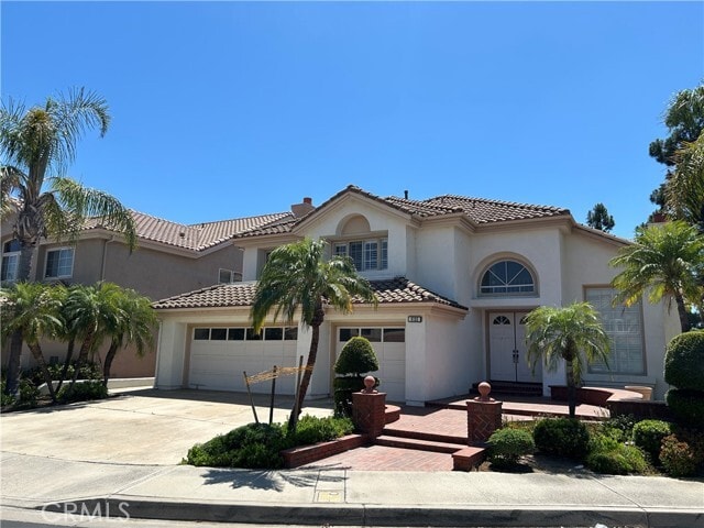 Building Photo - 8132 E Hillsdale Dr