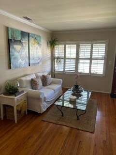 Foto del edificio - 5325 Dunrobin Ave