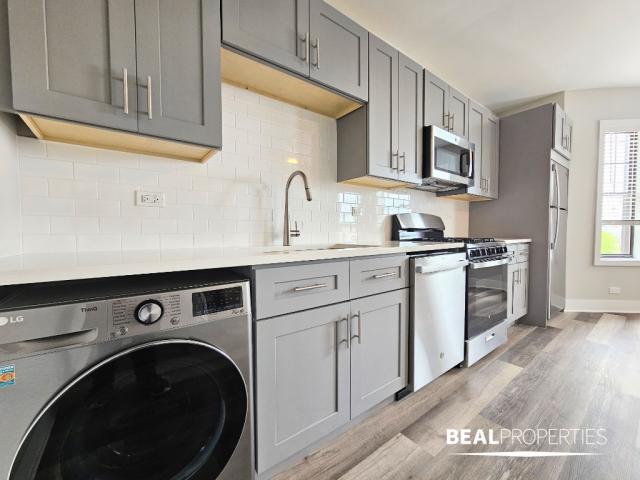 Foto del edificio - 0 bedroom in GLENCOE IL 60022