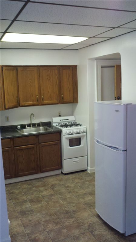 Building Photo - 625 Owen St