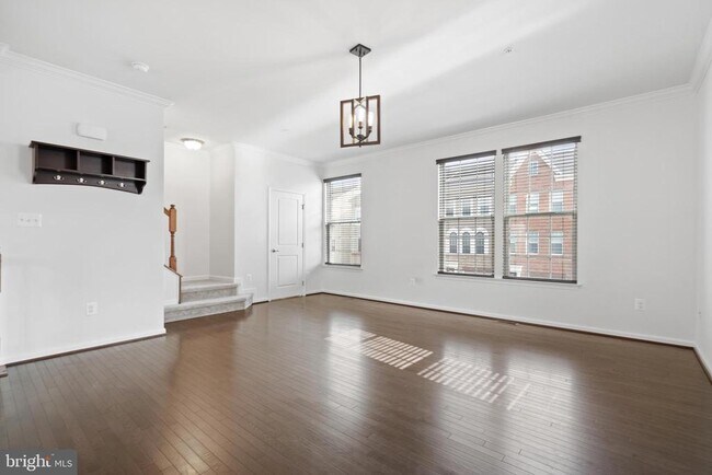 Building Photo - 6252 Alexa St