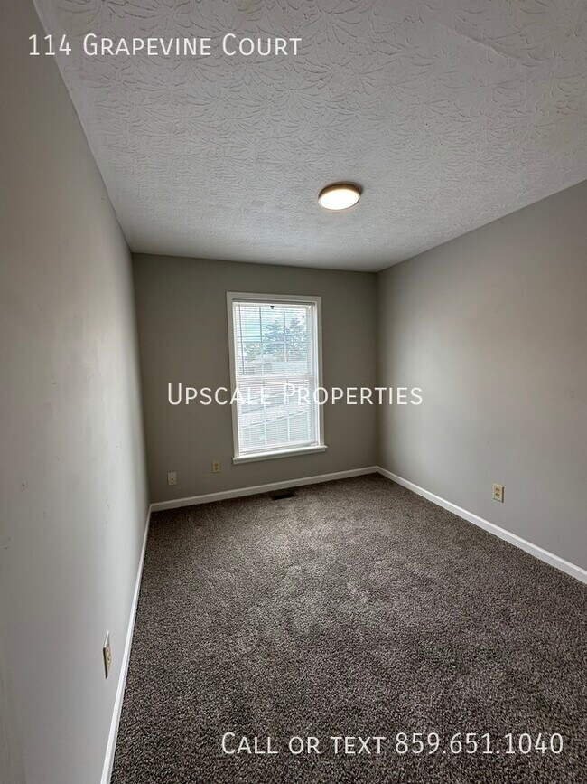 Foto del edificio - 114 Grapevine Ct
