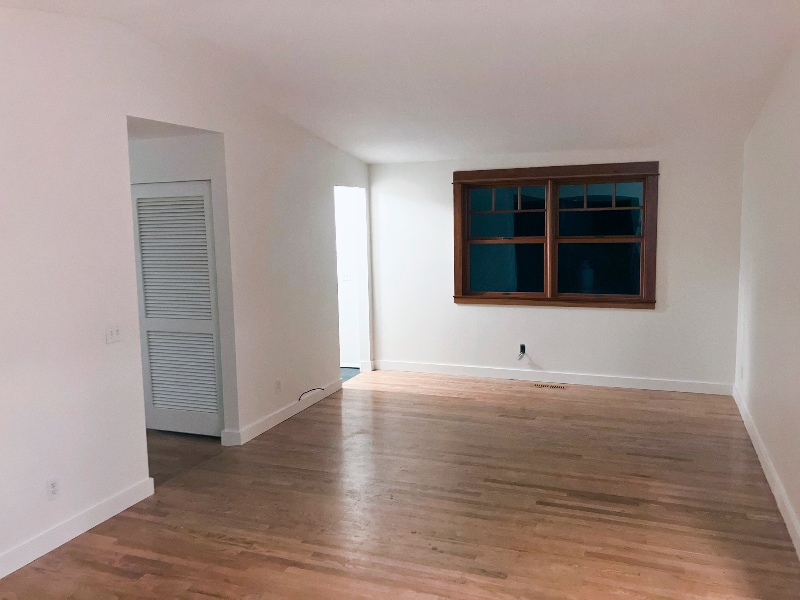 Photo - 12024 SE 20th St (Bellevue, WA)