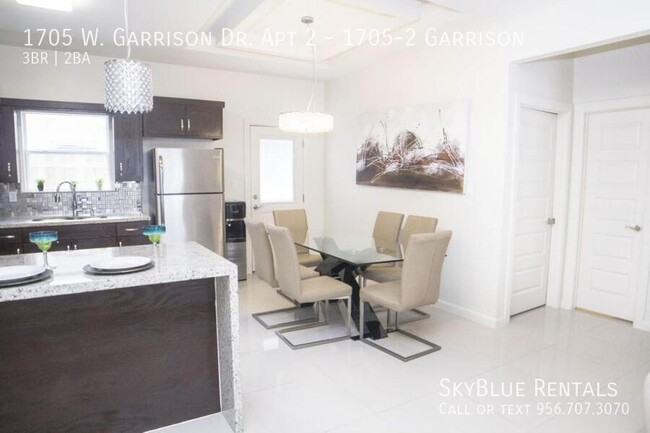 Building Photo - 1705 W Garrison Dr