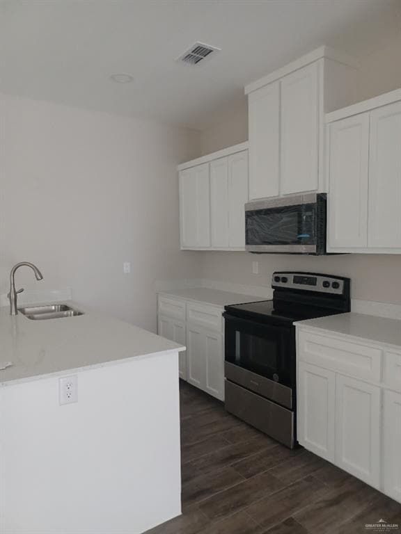 Building Photo - 9 E St